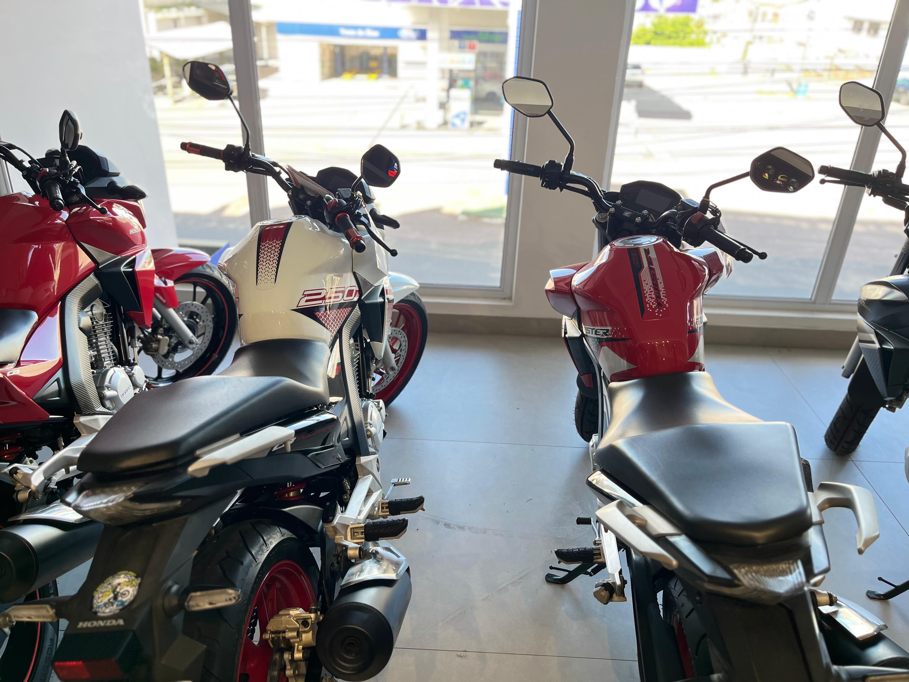 De Pieri Motos - Instalações