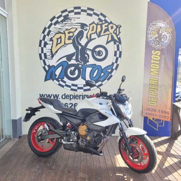 YAMAHA XJ6 N